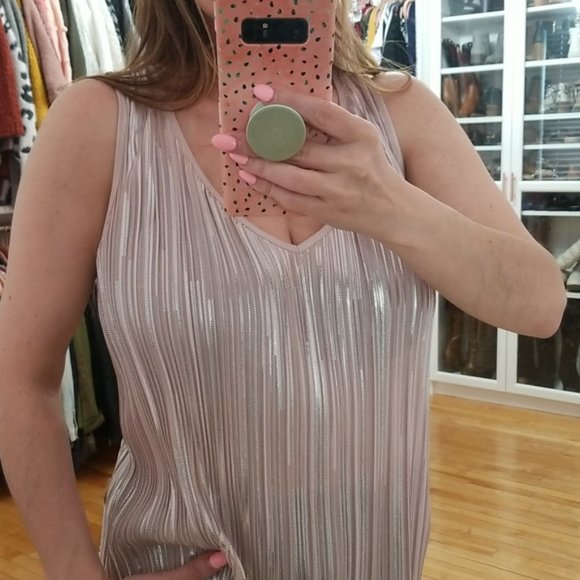 Jennifer Lopez sleeveless  top, size M - Picture 7 of 10